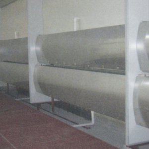 全压式喷漆房不锈钢水帘实景